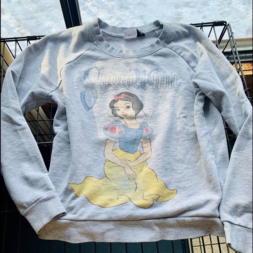Snow White Sweater